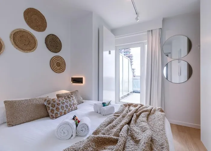 Apartamento Casiola - Stunning Seafront Apartment Knokke-Heist