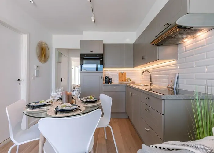 Apartamento Casiola - Stunning Seafront Apartment *